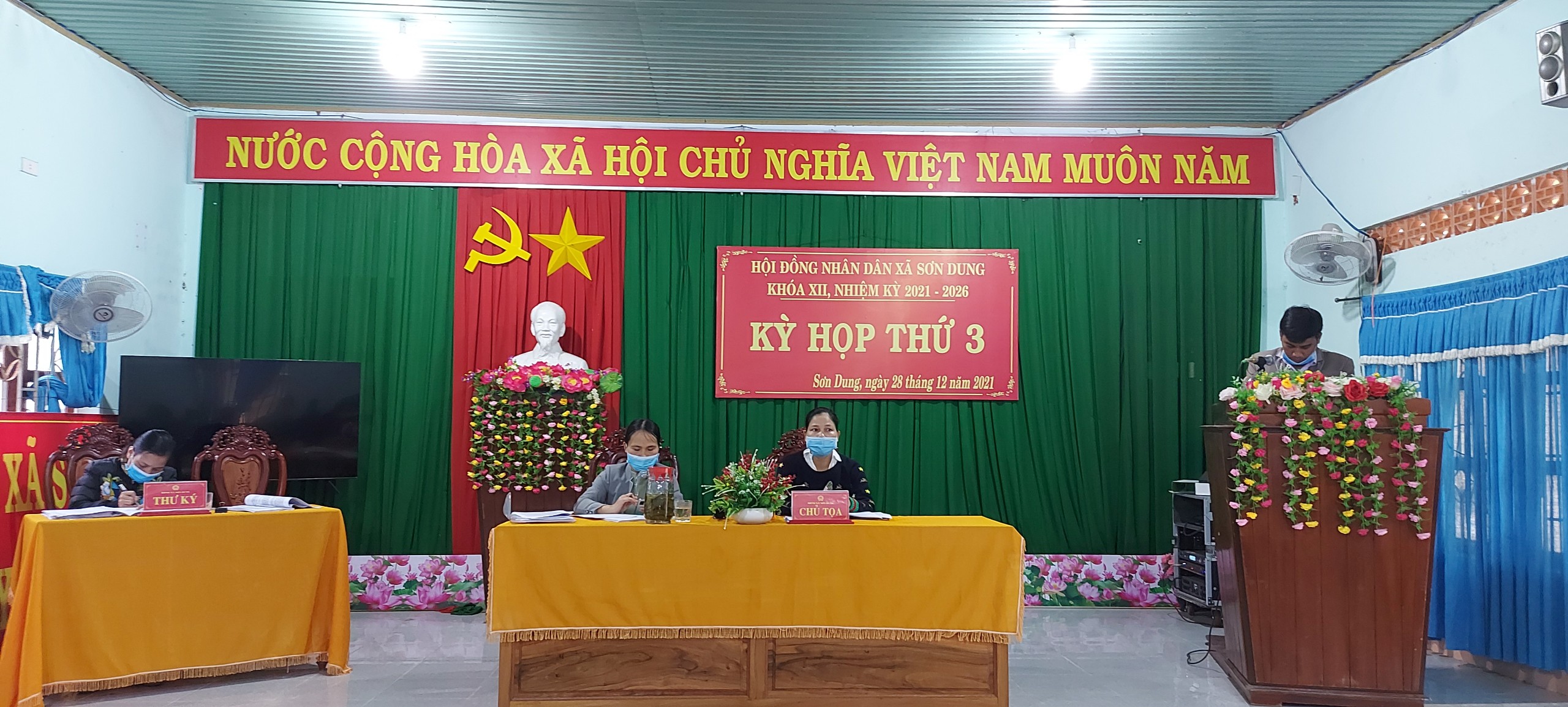 Hội đồng nhân dân xã Sơn Dung khóa XII, nhiệm kỳ 2021-2026 tổ chức kỳ họp thứ 3 (Kỳ họp cuối năm)