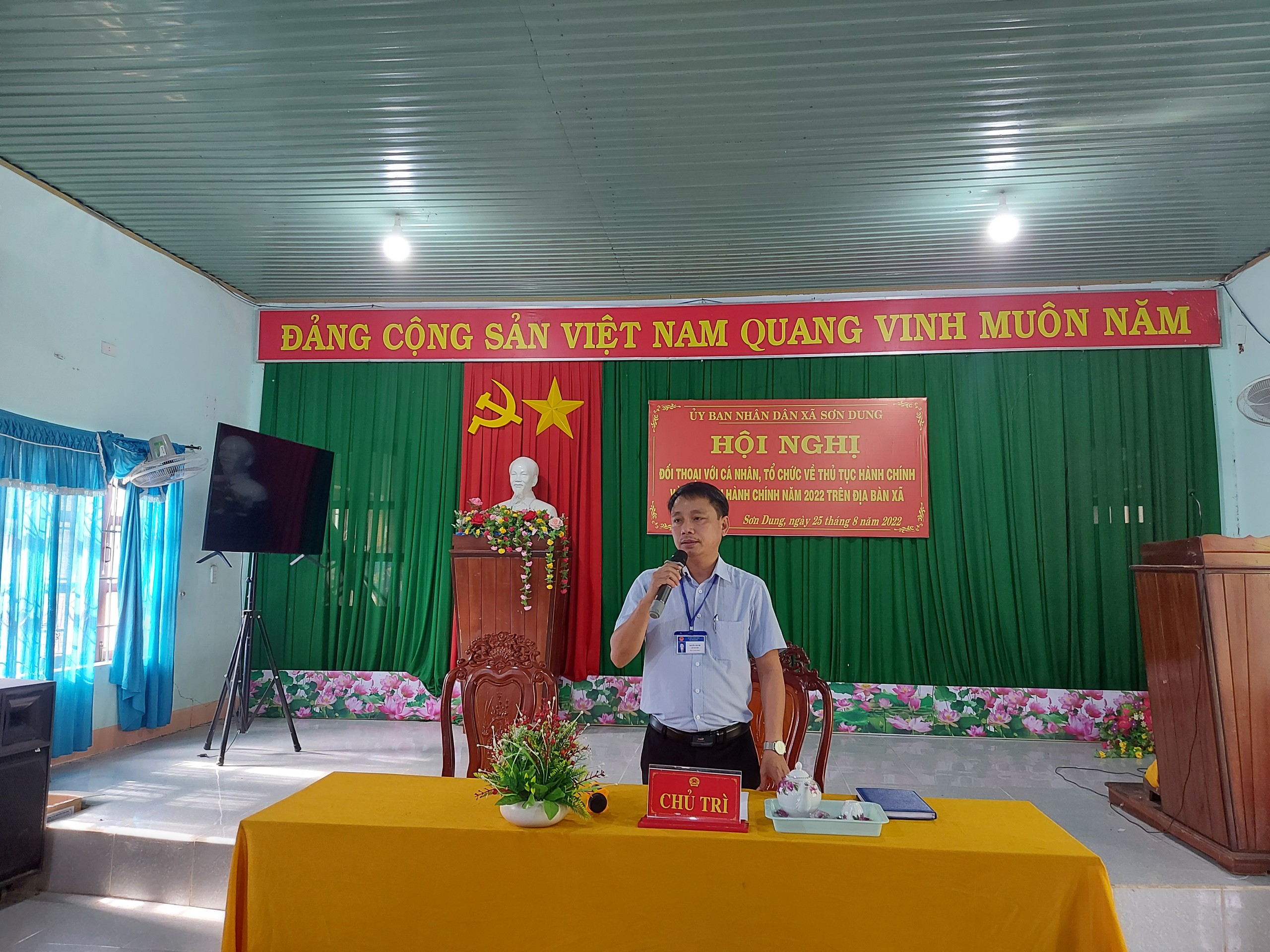 Sơn Dung tổ chức Hội nghị đối thoại về công tác cải cách hành chính và giải quyết thủ tục hành chính với Nhân dân trên địa bàn xã năm 2022