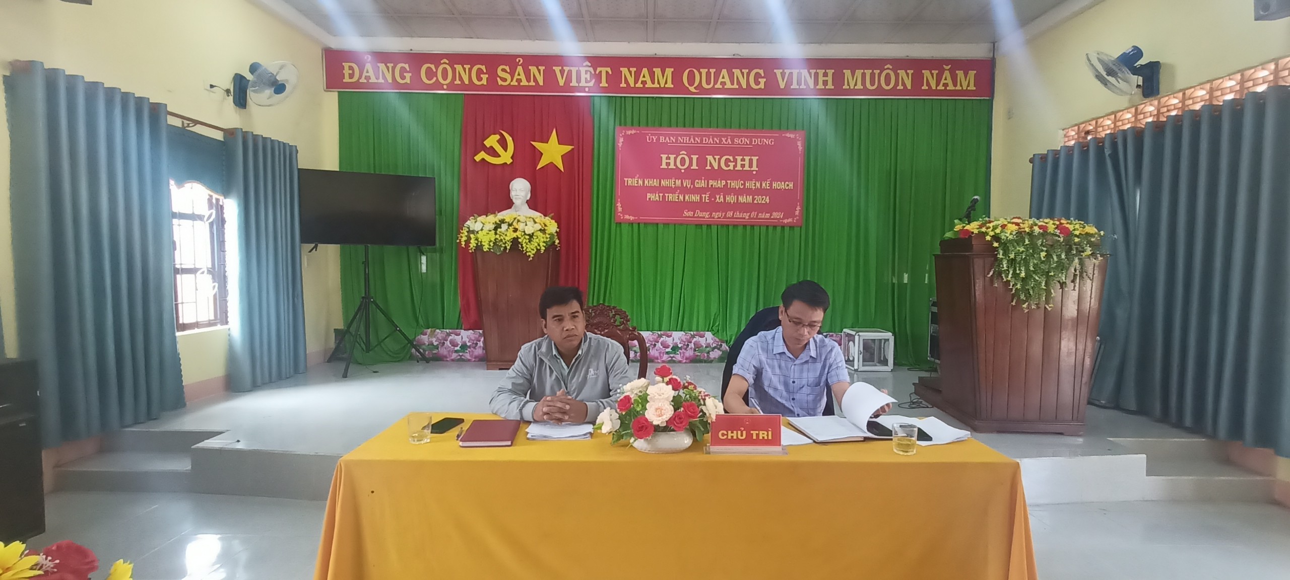 UBND xã Sơn Dung tổ chức Hội nghị triển khai nhiệm vụ, giải pháp phát triển kinh tế-xã hội năm 2024.